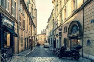 formation LinkedIn à Marseille profil page entreprise algorithme contenus